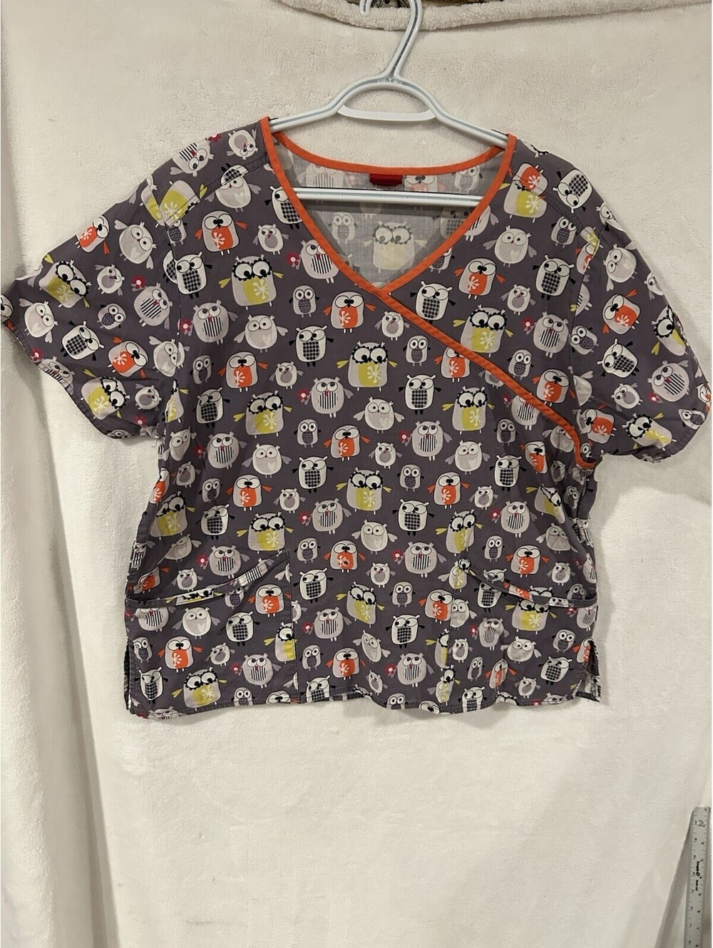 Dickies Scrub Top Gray With Orange With Owls, Size XL